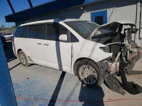 2011 Toyota Sienna, VIN 5TDYK3DC8BS082157. Фото 4 з 6 з аукціону Copart. Каталог авто зі США OpenDataCar.
