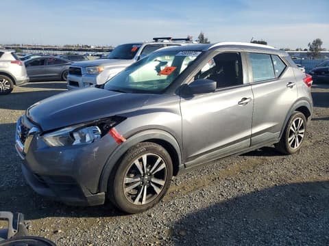 2019 Nissan Kicks, VIN 3N1CP5CU6KL523956. Фото 1 з 6 з аукціону Copart. Каталог авто зі США OpenDataCar.