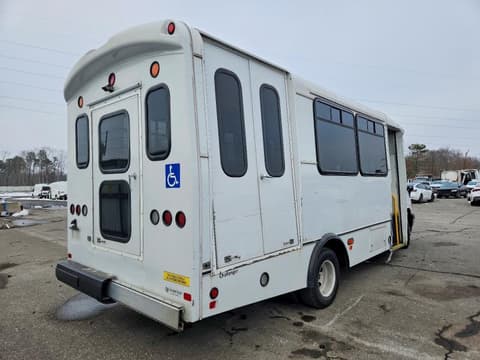 2020 Chevrolet Express 4500, VIN 1HA6GUBG8LN009183. Фото 4 з 6 з аукціону Copart. Каталог авто зі США OpenDataCar.