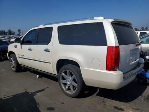 2007 Cadillac Escalade ESV, VIN 1GYFK668X7R409739. Фото 2 з 6 з аукціону Copart. Каталог авто зі США OpenDataCar.