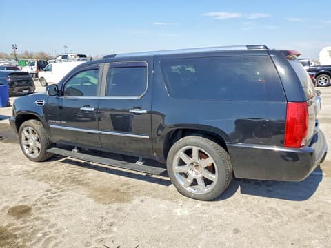 2010 Cadillac Escalade ESV, VIN 1GYUKJEF5AR196314. Фото 2 з 6 з аукціону Copart. Каталог авто зі США OpenDataCar.