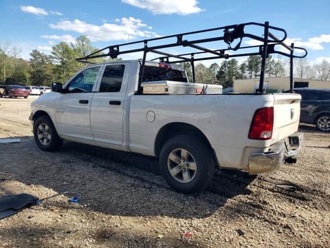 2018 Ram 1500, VIN 1C6RR6FG4JS266011. Фото 2 из 6 с аукциона Copart. Каталог авто из США OpenDataCar.