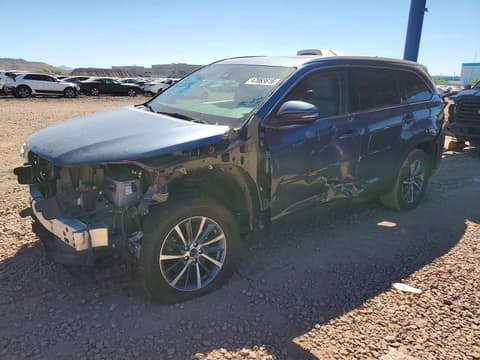 2019 Toyota Highlander, VIN 5TDJZRFHXKS977237. Фото 1 з 6 з аукціону Copart. Каталог авто зі США OpenDataCar.