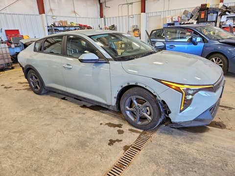 2025 Kia K4, VIN 3KPFT4DE4SE141632. Фото 4 з 6 з аукціону Copart. Каталог авто зі США OpenDataCar.