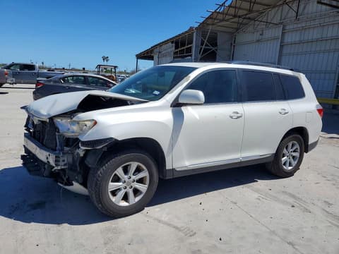 2013 Toyota Highlander, VIN 5TDZK3EH5DS133857. Фото 1 з 6 з аукціону Copart. Каталог авто зі США OpenDataCar.