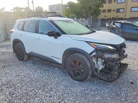 2025 Nissan Rogue, VIN 5N1BT3BB9SC774373. Фото 4 з 6 з аукціону Copart. Каталог авто зі США OpenDataCar.