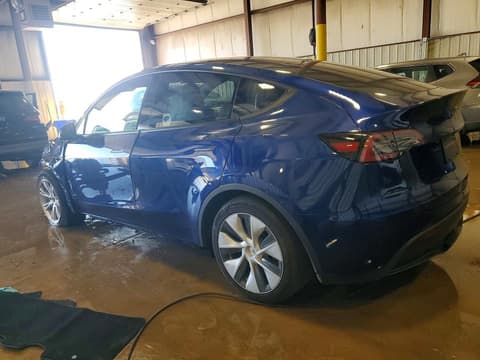 2024 Tesla Model Y, VIN 7SAYGDED4RF055778. Фото 2 з 6 з аукціону Copart. Каталог авто зі США OpenDataCar.