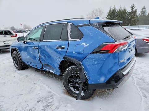 2022 Toyota RAV4, VIN 2T34WRFV5NW131631. Фото 2 з 6 з аукціону Copart. Каталог авто зі США OpenDataCar.