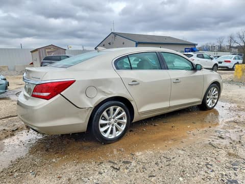 2015 Buick LaCrosse, VIN 1G4GB5G3XFF339307. Фото 3 з 6 з аукціону Copart. Каталог авто зі США OpenDataCar.