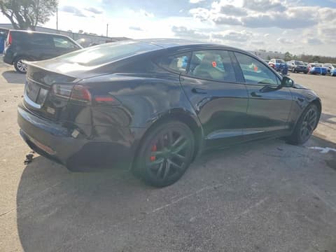 2023 Tesla Model S, VIN 5YJSA1E62PF524562. Фото 3 из 6 с аукциона Copart. Каталог авто из США OpenDataCar.