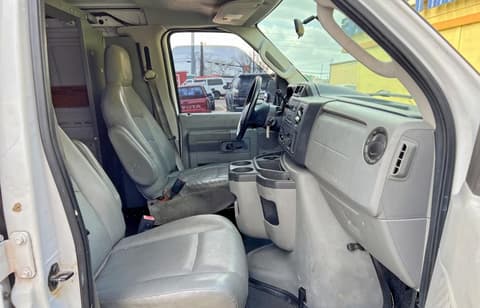 2010 Ford Econoline, VIN 1FTNE2EL4ADA60332. Фото 5 з 6 з аукціону Copart. Каталог авто зі США OpenDataCar.