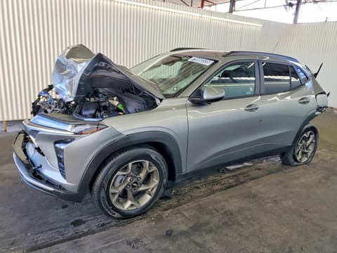 2026 Chevrolet Trax, VIN KL77LHEP1TC064669. Фото 1 з 6 з аукціону Copart. Каталог авто зі США OpenDataCar.