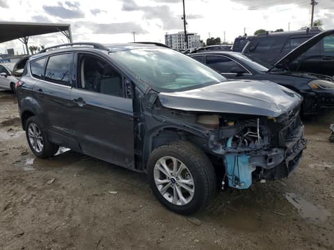 2018 Ford Escape, VIN 1FMCU0GD2JUD21831. Фото 4 з 6 з аукціону Copart. Каталог авто зі США OpenDataCar.