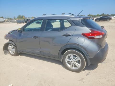 2019 Nissan Kicks, VIN 3N1CP5CU4KL530565. Фото 2 з 6 з аукціону Copart. Каталог авто зі США OpenDataCar.