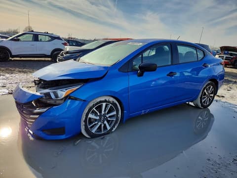 2024 Nissan Versa, VIN 3N1CN8DV6RL860801. Фото 1 з 6 з аукціону Copart. Каталог авто зі США OpenDataCar.