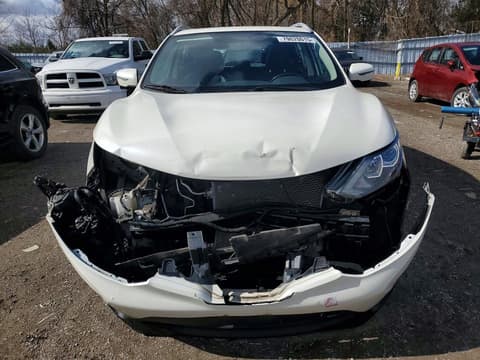 2017 Nissan Qashqai, VIN JN1BJ1CR4HW111541. Фото 5 з 6 з аукціону Copart. Каталог авто зі США OpenDataCar.