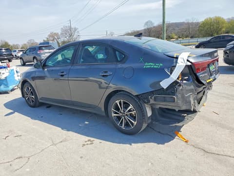 2024 Kia Forte, VIN 3KPF24AD9RE767007. Фото 2 з 6 з аукціону Copart. Каталог авто зі США OpenDataCar.