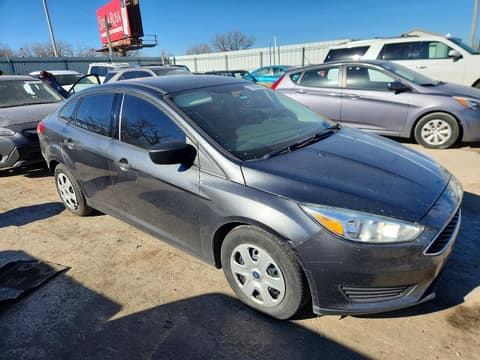 2017 Ford Focus, VIN 1FADP3E27HL214167. Фото 4 з 6 з аукціону Copart. Каталог авто зі США OpenDataCar.