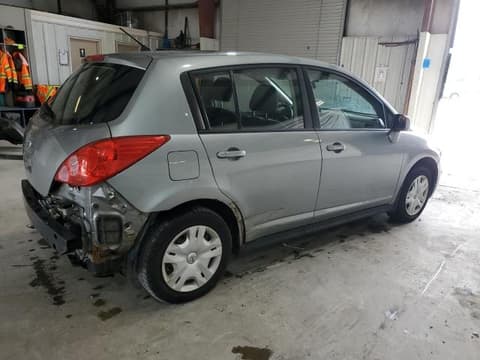 2010 Nissan Versa, VIN 3N1BC1CP1AL374476. Фото 3 з 6 з аукціону Copart. Каталог авто зі США OpenDataCar.