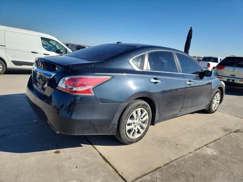 2015 Nissan Altima, VIN 1N4AL3AP7FN401698. Zdjęcie 3 z 6 z aukcji Copart. Katalog aut z USA OpenDataCar.