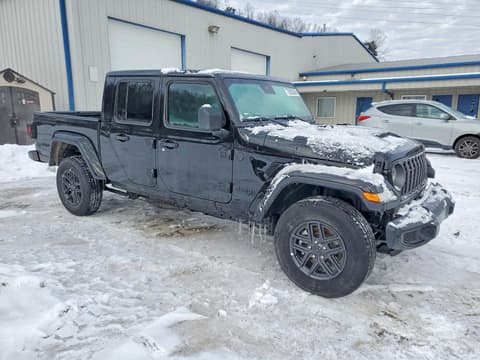 2025 Jeep Gladiator, VIN 1C6PJTAG2SL534733. Фото 4 з 6 з аукціону Copart. Каталог авто зі США OpenDataCar.