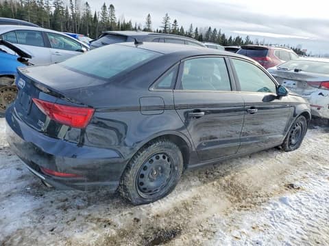 2018 Audi A3, VIN WAUB8GFFXJ1058518. Фото 3 з 6 з аукціону Copart. Каталог авто зі США OpenDataCar.