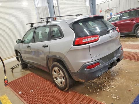 2015 Jeep Cherokee, VIN 1C4PJMAB1FW591240. Фото 2 из 6 с аукциона Copart. Каталог авто из США OpenDataCar.