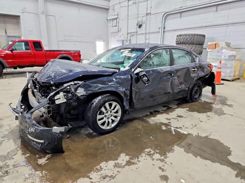 2013 Nissan Altima, VIN 1N4AL3AP3DC293685. Фото 1 з 6 з аукціону Copart. Каталог авто зі США OpenDataCar.