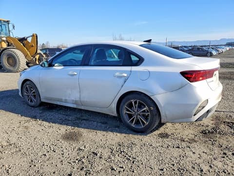 2022 Kia Forte, VIN 3KPF24AD7NE475253. Zdjęcie 2 z 6 z aukcji Copart. Katalog aut z USA OpenDataCar.