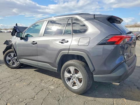 2025 Toyota RAV4, VIN 2T3P1RFV8SW532677. Фото 2 з 6 з аукціону Copart. Каталог авто зі США OpenDataCar.