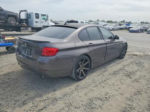 2011 Bmw 5 Series, VIN WBAFR7C5XBC608722. Фото 3 з 6 з аукціону Copart. Каталог авто зі США OpenDataCar.