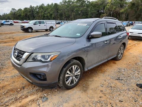 2018 Nissan Pathfinder, VIN 5N1DR2MN9JC672188. Фото 1 з 6 з аукціону Copart. Каталог авто зі США OpenDataCar.
