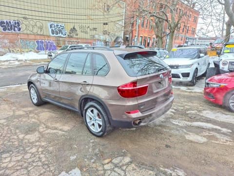 2013 Bmw X5, VIN 5UXZV4C56D0E09683. Zdjęcie 3 z 6 z aukcji Copart. Katalog aut z USA OpenDataCar.