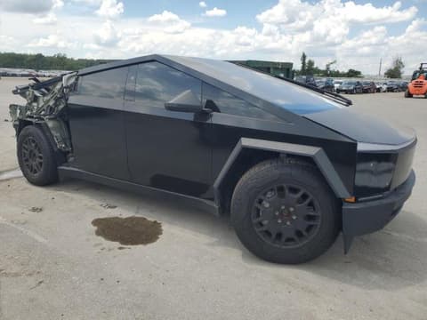 2024 Tesla Cybertruck, VIN 7G2CEHED6RA015992. Фото 4 з 6 з аукціону Copart. Каталог авто зі США OpenDataCar.