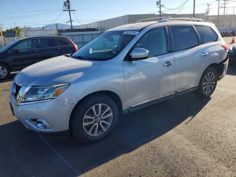 2015 Nissan Pathfinder, VIN 5N1AR2MN9FC676350. Фото 1 з 6 з аукціону Copart. Каталог авто зі США OpenDataCar.