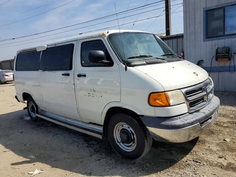 2002 Dodge Ram Wagon, VIN 2B4JB25Y32K118972. Zdjęcie 4 z 6 z aukcji Copart. Katalog aut z USA OpenDataCar.