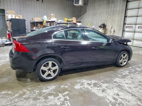 2014 Volvo S60, VIN YV1612FH8E2281230. Фото 3 з 6 з аукціону Copart. Каталог авто зі США OpenDataCar.