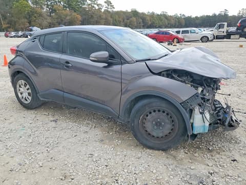 2021 Toyota C-HR, VIN JTNKHMBX5M1107379. Фото 4 з 6 з аукціону Copart. Каталог авто зі США OpenDataCar.