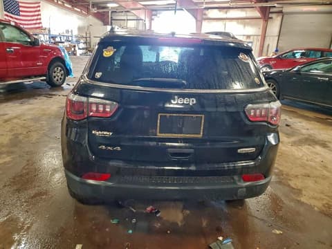 2018 Jeep Compass, VIN 3C4NJDBB9JT366228. Фото 6 з 6 з аукціону Copart. Каталог авто зі США OpenDataCar.