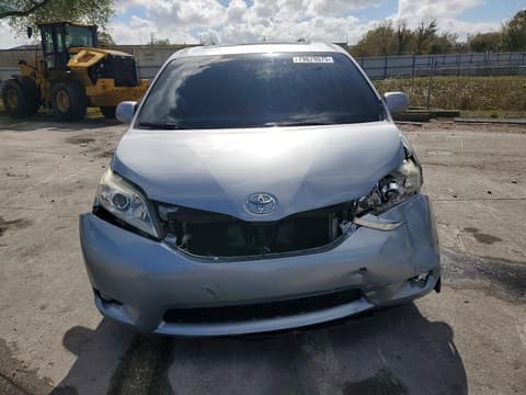2011 Toyota Sienna, VIN 5TDYK3DC8BS163868. Фото 5 з 6 з аукціону Copart. Каталог авто зі США OpenDataCar.