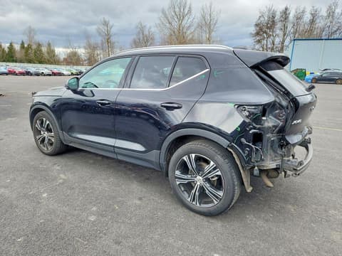 2021 Volvo XC40, VIN YV4162ULXM2401436. Фото 2 з 6 з аукціону Copart. Каталог авто зі США OpenDataCar.