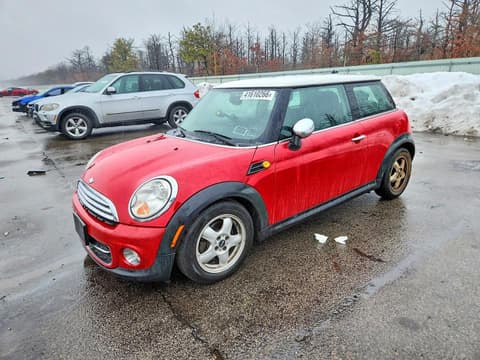 2011 Mini Cooper, VIN WMWSU3C5XBT251399. Фото 1 з 6 з аукціону Copart. Каталог авто зі США OpenDataCar.