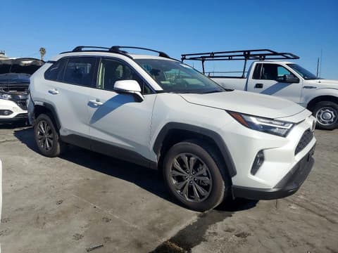 2025 Toyota RAV4, VIN JTMB6RFV4SJ069947. Фото 4 з 6 з аукціону Copart. Каталог авто зі США OpenDataCar.