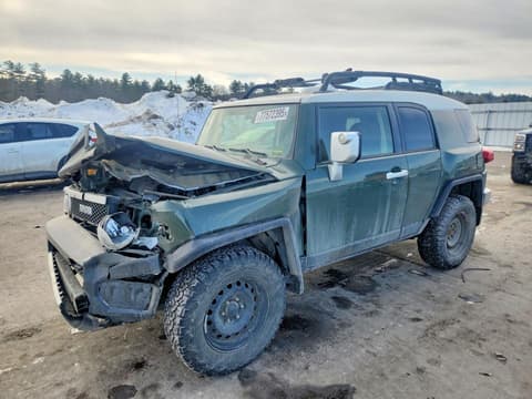 2013 Toyota FJ Cruiser, VIN JTEBU4BF2DK169951. Фото 1 из 6 с аукциона Copart. Каталог авто из США OpenDataCar.