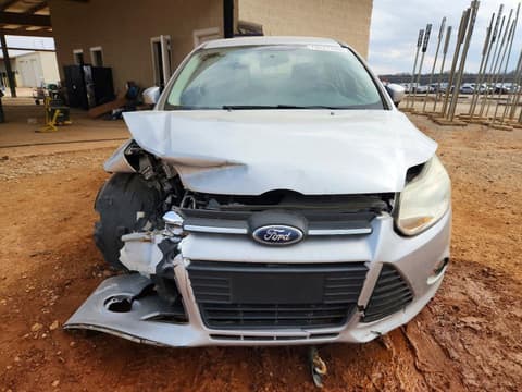 2014 Ford Focus, VIN 1FADP3F23EL135024. Фото 5 з 6 з аукціону Copart. Каталог авто зі США OpenDataCar.