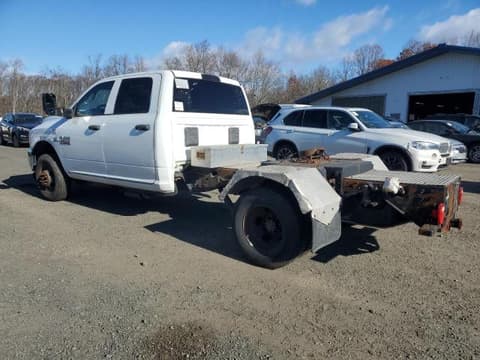 2018 Ram 3500, VIN 3C7WRSCL2JG335715. Photo 2 of 6 from Copart auction. OpenDataCar US salvage catalog.