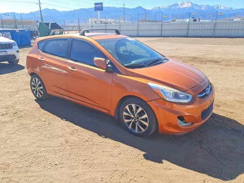 2015 Hyundai Accent, VIN KMHCU5AE5FU225679. Фото 4 з 6 з аукціону Copart. Каталог авто зі США OpenDataCar.
