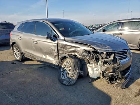 2017 Lincoln MKX, VIN 2LMPJ8KR0HBL28664. Фото 4 з 6 з аукціону Copart. Каталог авто зі США OpenDataCar.