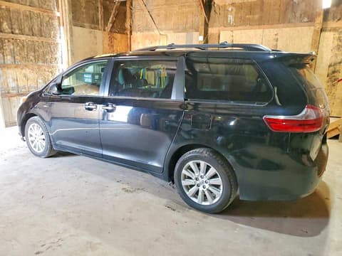 2017 Toyota Sienna, VIN 5TDDZ3DC7HS181068. Фото 2 з 6 з аукціону Copart. Каталог авто зі США OpenDataCar.