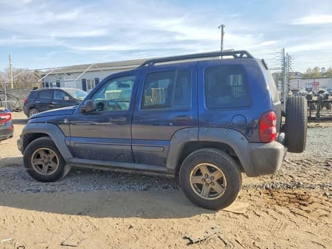 2005 Jeep Liberty, VIN 1J4GL38K55W725203. Фото 2 из 6 с аукциона Copart. Каталог авто из США OpenDataCar.